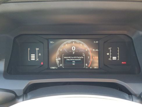 Certified 2025 Toyota Tacoma SR5 AWD/4WD image 19