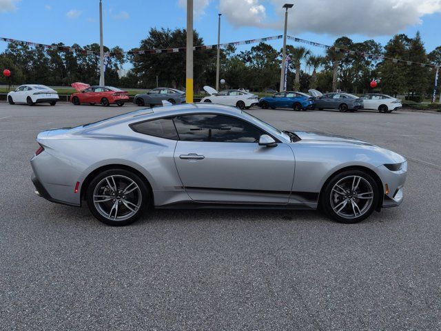 Used 2025 Ford Mustang Coupe w/ Wheel & Stripe Package RWD image 4