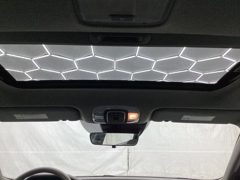 Used 2021 Hyundai Elantra SEL w/ Convenience + Premium Package FWD image 26