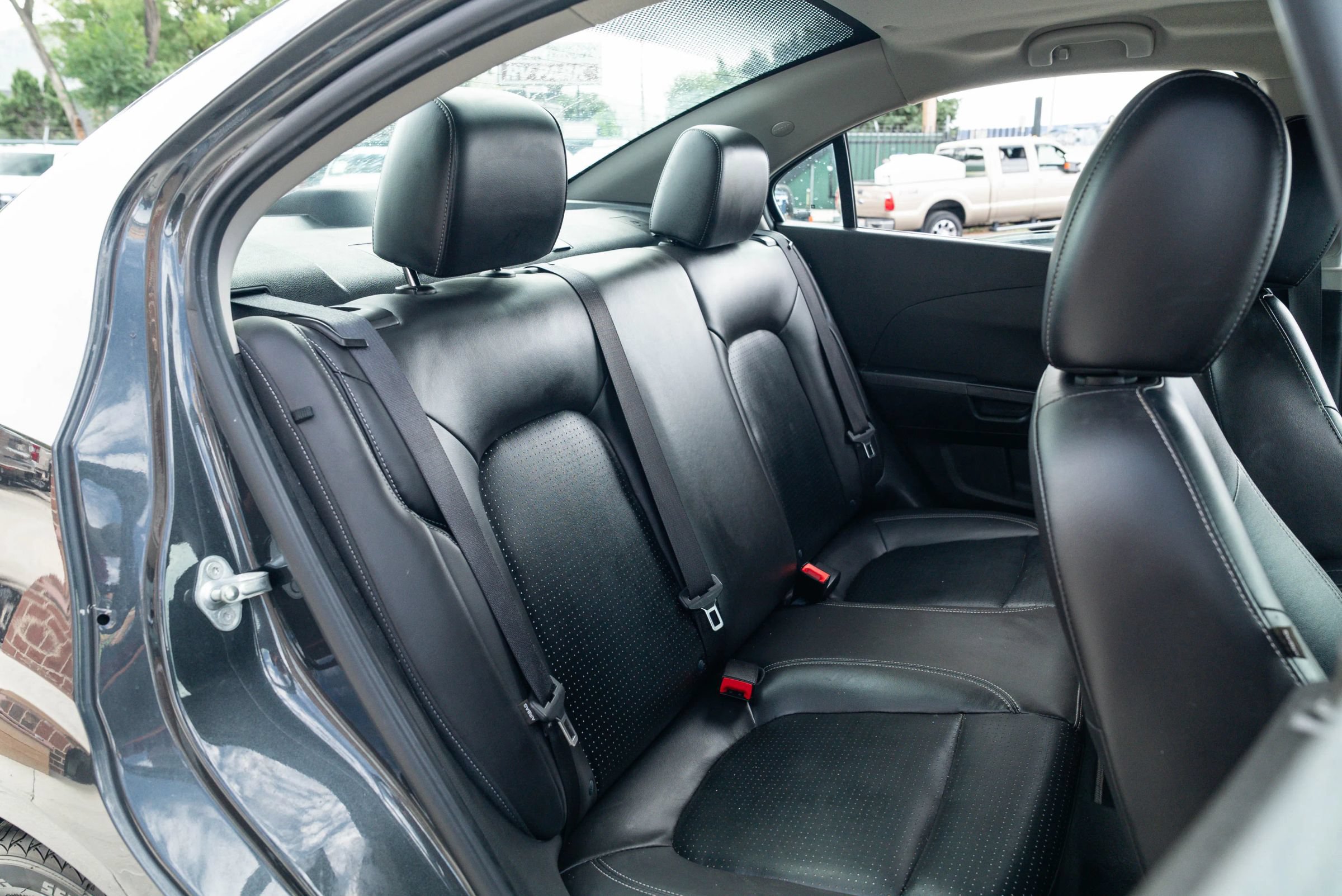 Used 2019 Chevrolet Sonic Premier FWD image 21