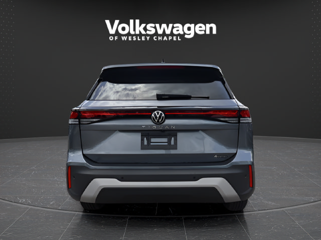 Certified 2025 Volkswagen Tiguan S AWD/4WD image 7