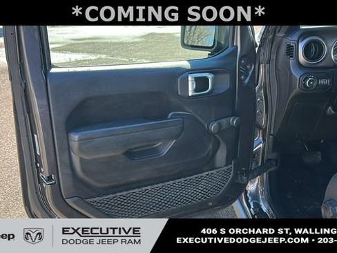 Used 2022 Jeep Wrangler Unlimited Sport AWD/4WD image 8