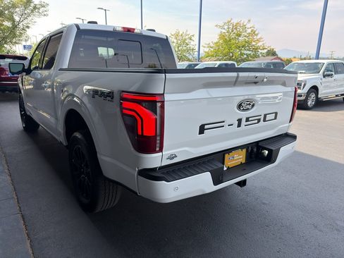 Used 2024 Ford F150 Platinum w/ FX4 Off-Road Package AWD/4WD image 17