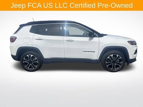 Certified 2022 Jeep Compass Limited image 2