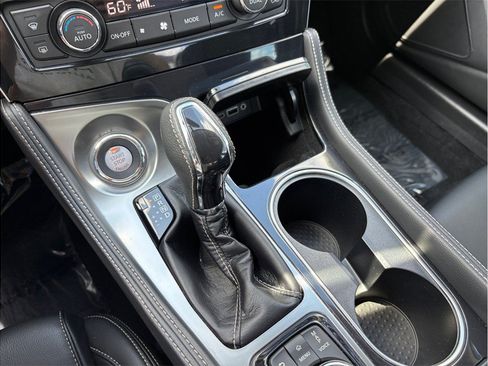 Used 2019 Nissan Maxima 3.5 SV FWD image 32