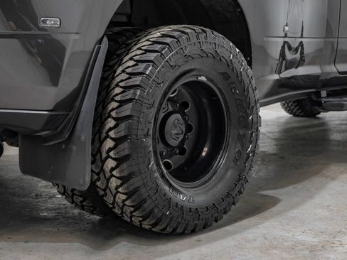 Used 2024 RAM 3500 Laramie w/ Night Edition image 65