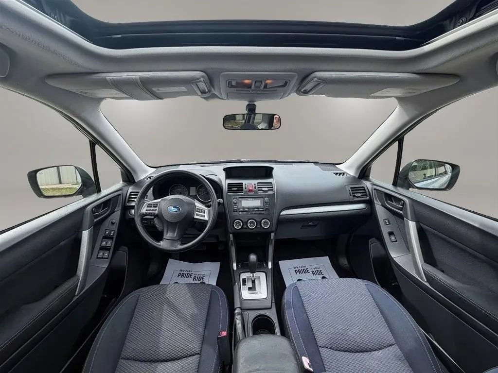 Used 2015 Subaru Forester 2.5i Premium w/ All-Weather Package AWD/4WD image 10