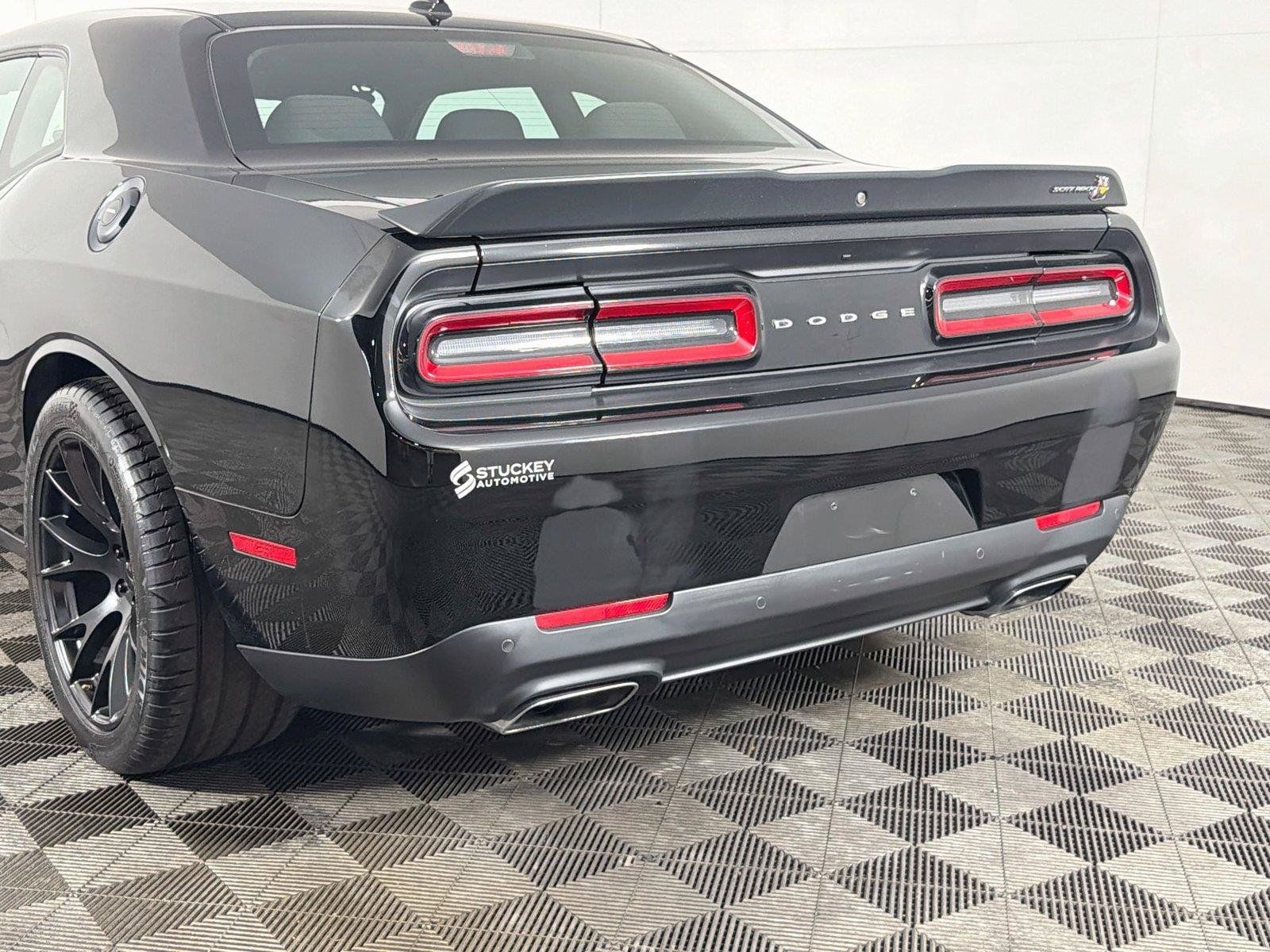 Used 2021 Dodge Challenger R/T Scat Pack RWD image 37