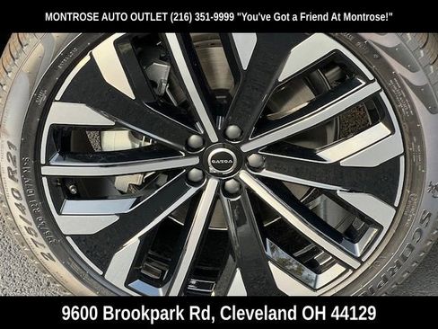 New 2026 Volvo XC90 B6 Plus w/ Protection Package Premier image 11