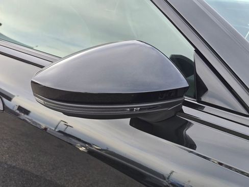 Used 2025 Audi S6 Prestige image 30