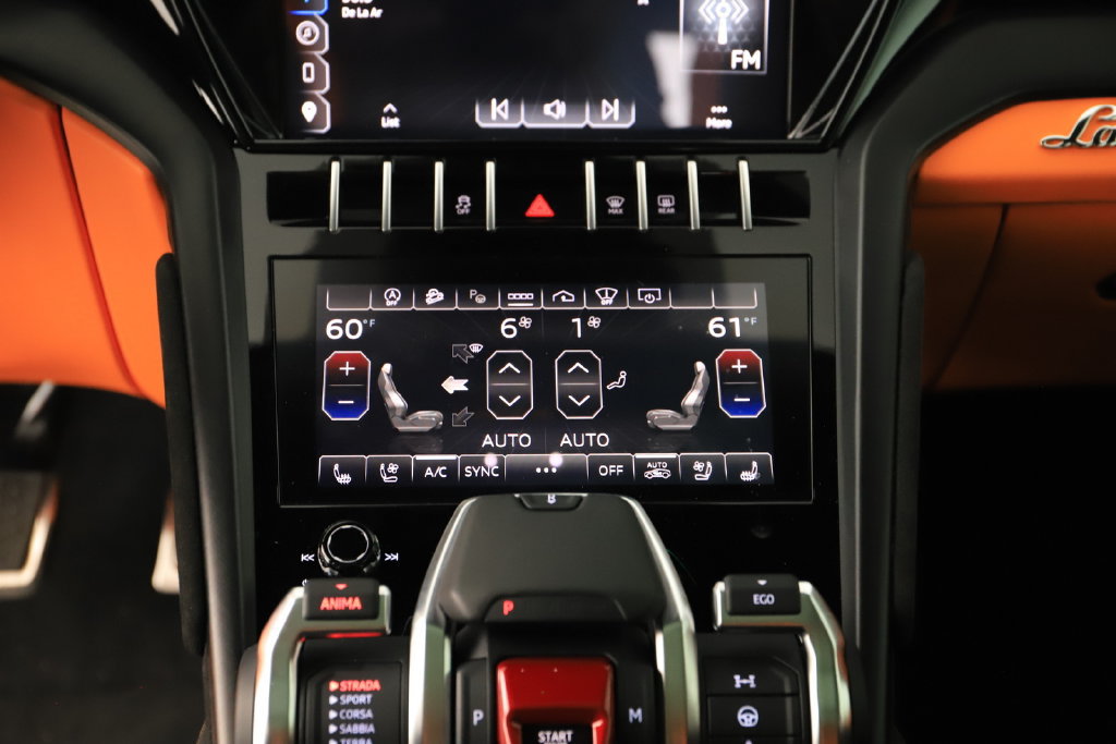 Used 2023 Lamborghini Urus S AWD/4WD image 21