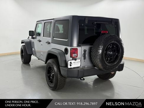 Used 2017 Jeep Wrangler Unlimited Sport w/ Quick Order Package 24S AWD/4WD image 8