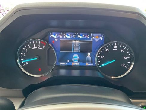 Used 2022 Ford Expedition XLT AWD/4WD image 9