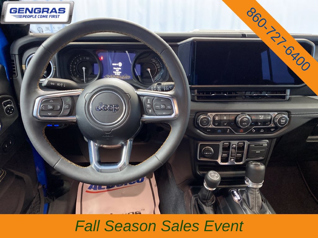 Used 2024 Jeep Wrangler Unlimited Sahara w/ Safety Group AWD/4WD image 30
