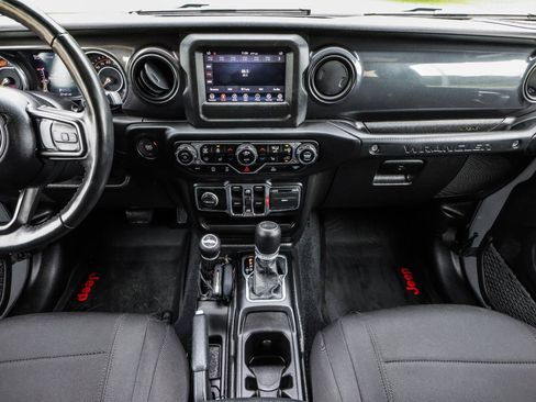 Used 2022 Jeep Wrangler Unlimited Sport AWD/4WD image 30