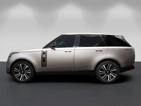 Used 2023 Land Rover Range Rover SV AWD/4WD image 6