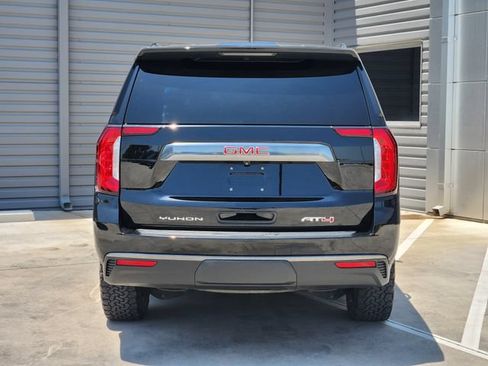 Used 2021 GMC Yukon XL AT4 w/ Rear Media and Nav Package AWD/4WD image 7