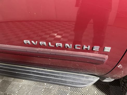 Used 2007 Chevrolet Avalanche LT image 11