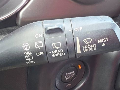 Used 2018 Jeep Wrangler Rubicon AWD/4WD image 33