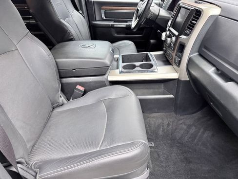 Used 2014 RAM 1500 Laramie w/ Trailer Tow Group AWD/4WD image 11