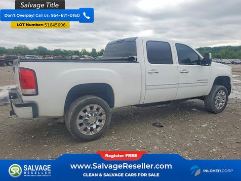 Used 2013 GMC Sierra 2500 Denali AWD/4WD image 4