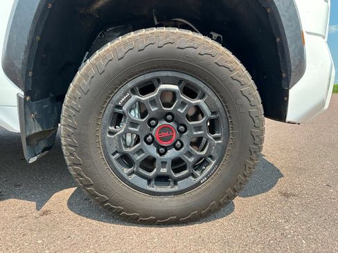Used 2023 Toyota Tundra TRD Pro AWD/4WD image 39