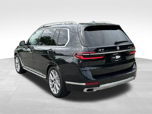 Used 2025 BMW X7 xDrive40i AWD/4WD image 10