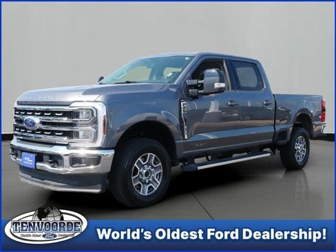 Certified 2025 Ford F250 Lariat AWD/4WD image 1