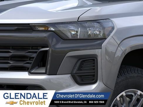 New 2026 Chevrolet Colorado LT w/ LPO, Hood Decal Package RWD image 10