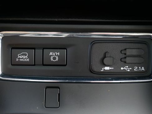 Used 2020 Subaru Ascent Limited w/ Technology Package AWD/4WD image 29