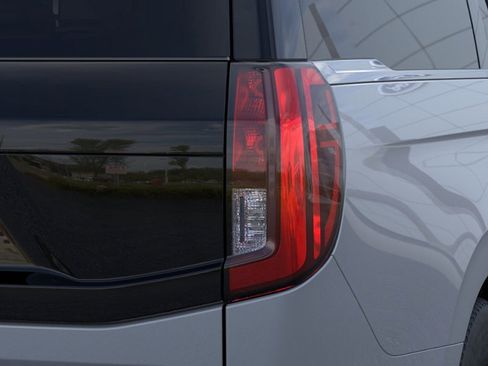 New 2025 Ford Expedition Max Active image 21