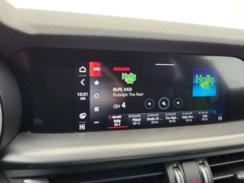 Used 2023 Alfa Romeo Stelvio Veloce image 18