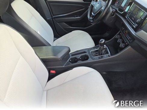 Used 2021 Volkswagen Jetta R-Line image 29