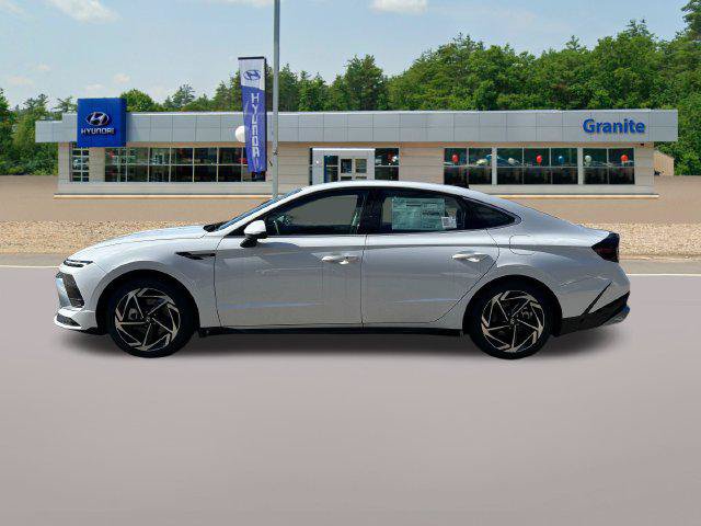 New 2026 Hyundai Sonata SEL AWD/4WD image 9