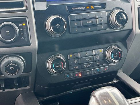 Used 2020 Ford F150 Raptor w/ Equipment Group 802A Luxury image 18