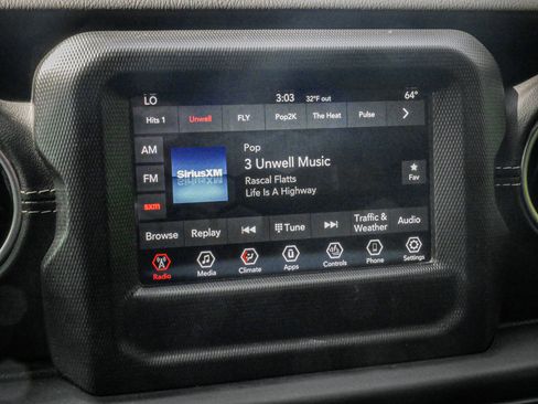 Used 2021 Jeep Wrangler Unlimited Sahara w/ LED Lighting Group image 23