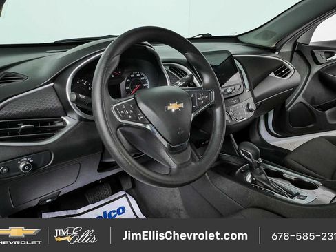 Certified 2024 Chevrolet Malibu LT FWD image 4
