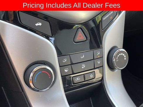 Used 2016 Chevrolet Cruze LS FWD image 32