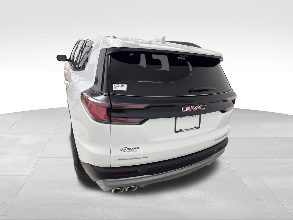 Used 2026 GMC Acadia Elevation w/ Elevation Premium Package FWD image 4