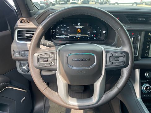 Used 2022 GMC Yukon Denali AWD/4WD image 28