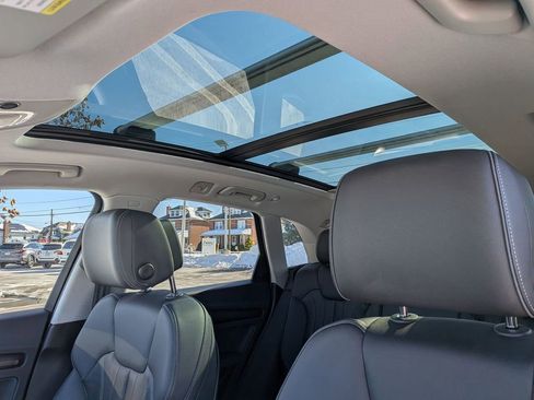 Certified 2024 Audi Q5 2.0T Premium Plus image 19