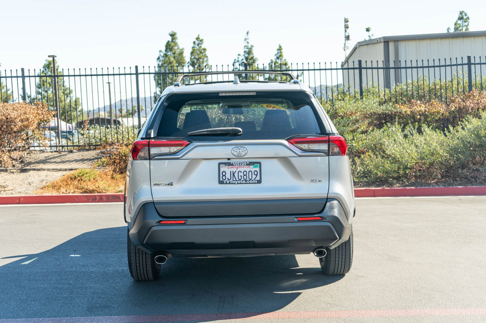 Used 2019 Toyota RAV4 XLE FWD image 8