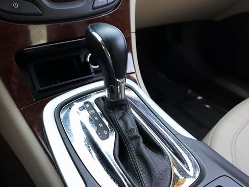 Used 2015 Buick Regal Premium w/ Experience Buick Package image 24