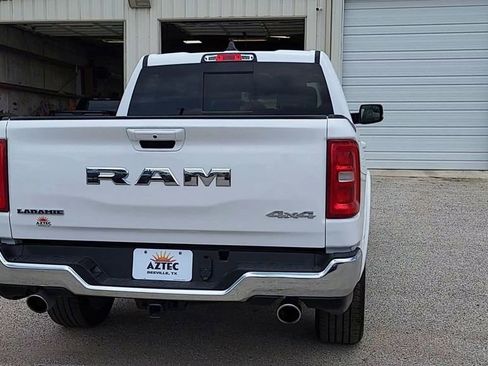 Used 2025 RAM 1500 Laramie image 7
