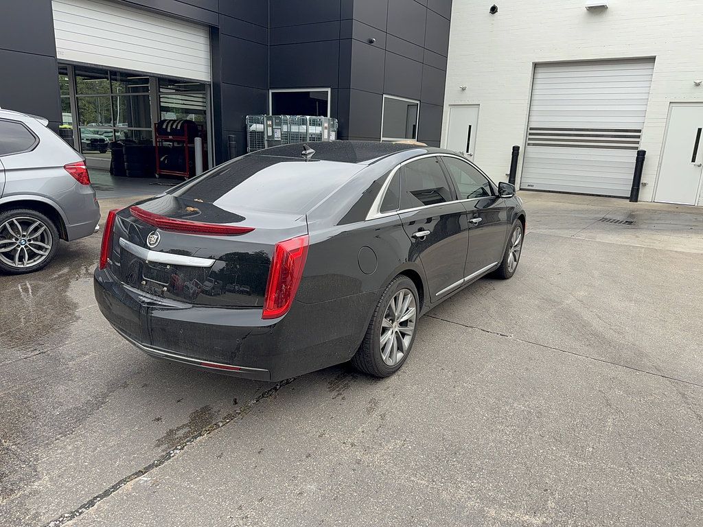 Used 2014 Cadillac XTS FWD image 3