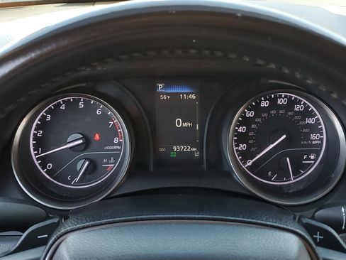 Certified 2022 Toyota Camry SE image 22