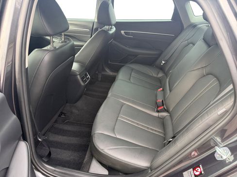 Used 2020 Hyundai Sonata Limited image 16