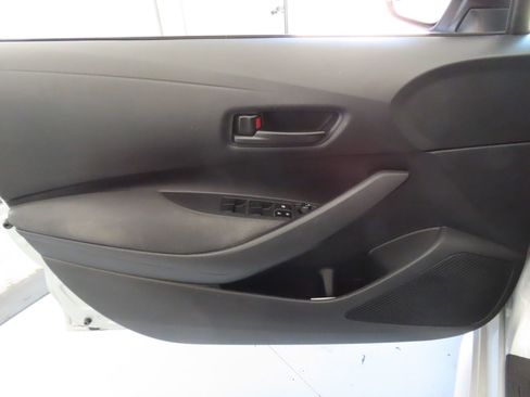 Used 2024 Toyota Corolla LE FWD image 10