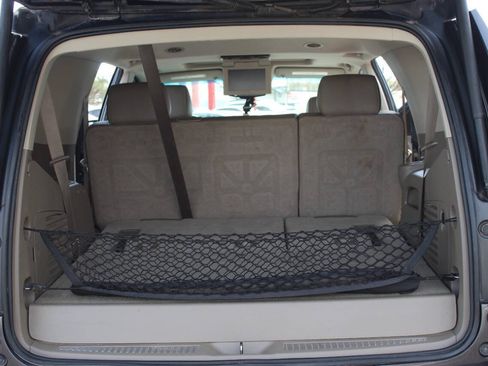 Used 2016 Chevrolet Tahoe LT RWD image 14