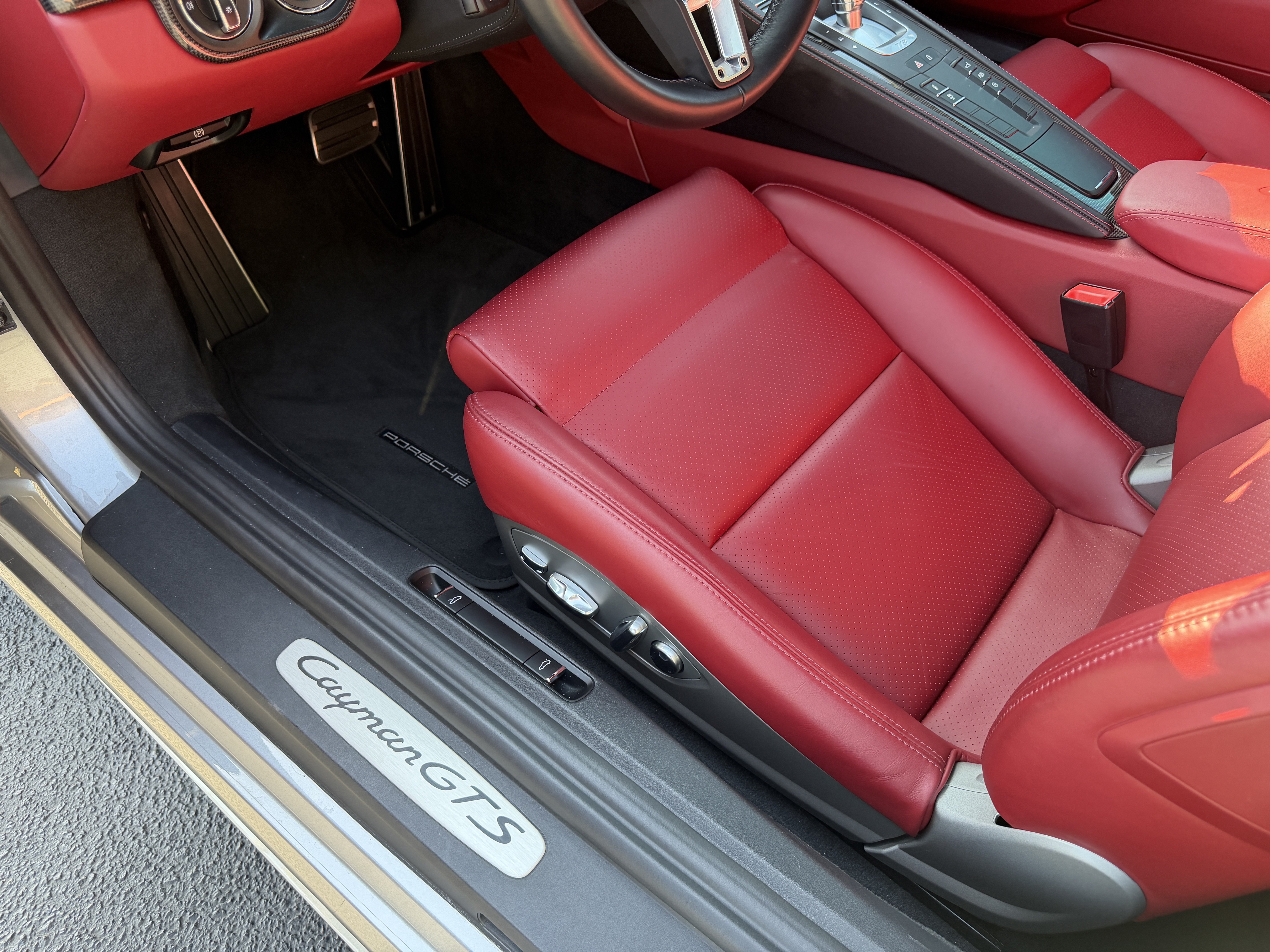Certified 2021 Porsche 718 Cayman GTS RWD image 14